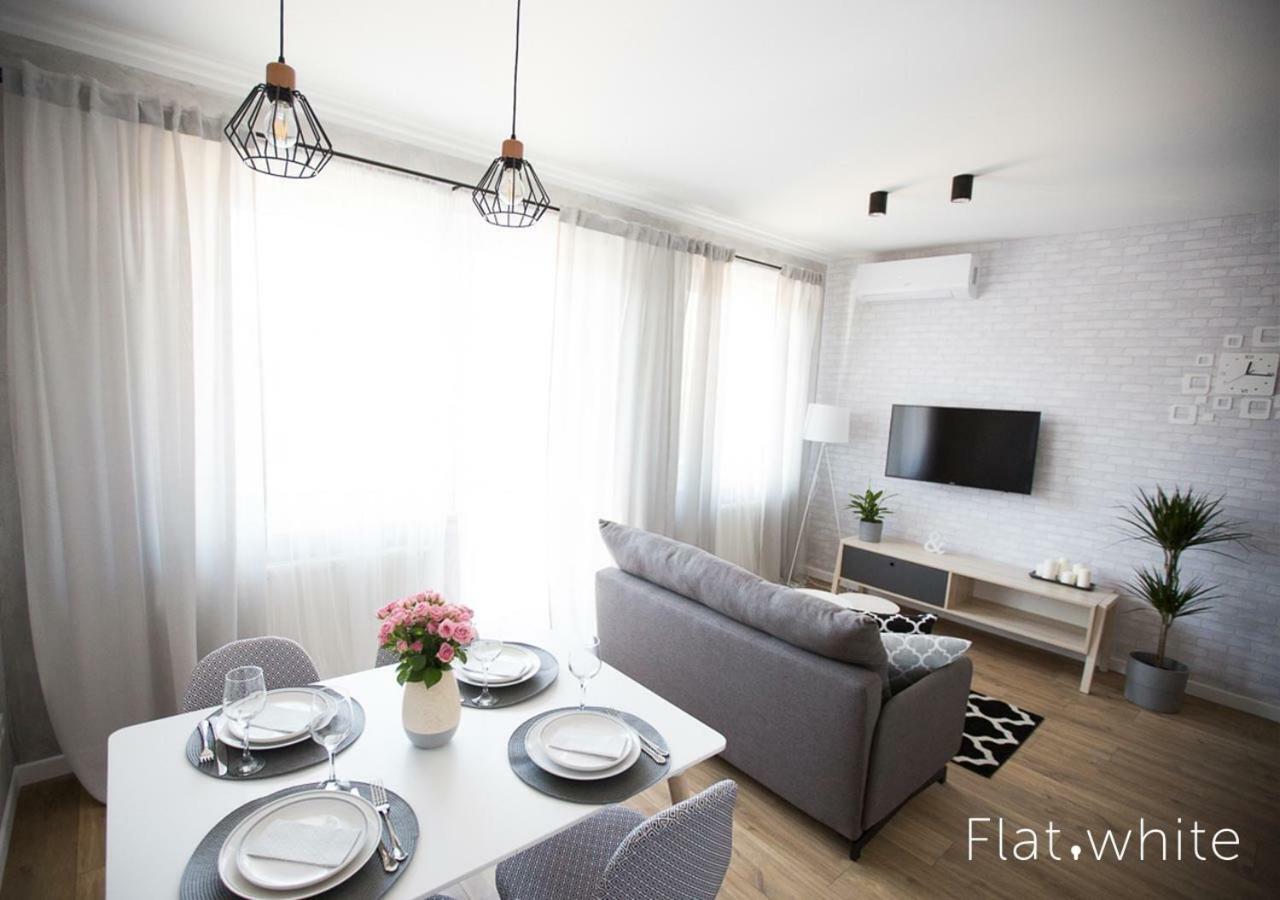 Apartamenty Flat White Zamkowa 4-6 Zielona Gora  Exterior photo